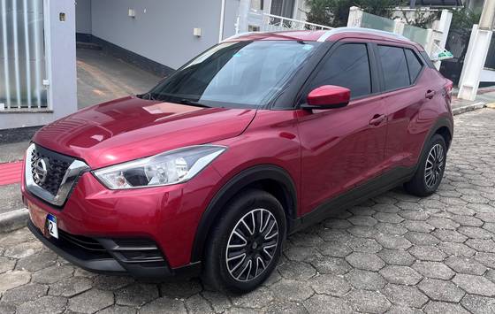 NISSAN KICKS 1.6 16V FLEXSTART S 4P XTRONIC NISSAN KICKS 1.6 16V FLEXSTART S 4P XTRONIC